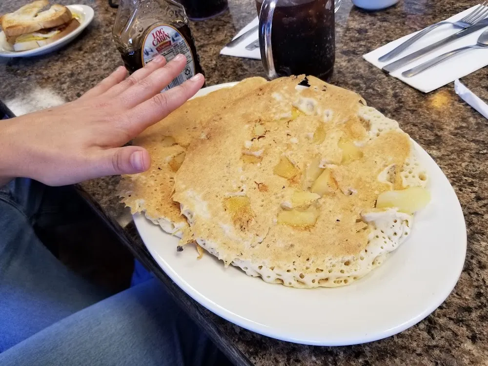 Apple Cinnamon Pancakes